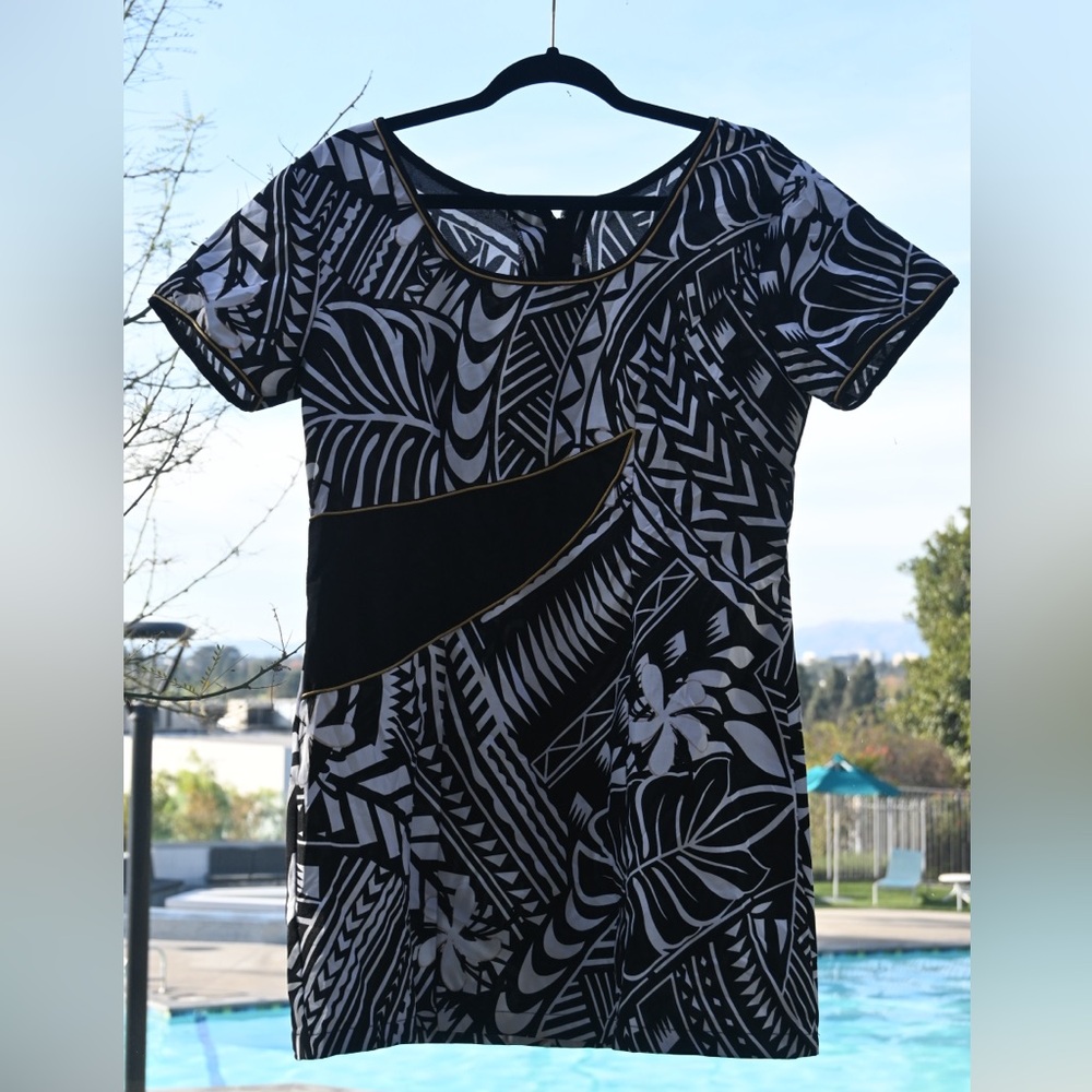 60s VTG Floral Black, Gold & White Dress